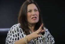 Presidente da CCJ é condenada a pagar R$ 41,8 mil de indenização por fake news