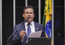 Deputado critica ministro do STF por proibir ações da polícia nas favelas do Rio