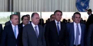 Orçamento secreto de Bolsonaro foi destinado a empresas ligadas a políticos