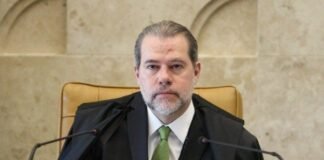 PF pede ao STF abertura de inquérito contra ministro por suposta propina