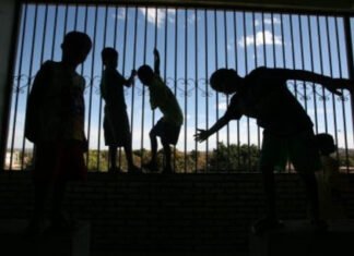 Lei visa incentivar adoção tardia. País tem 47 mil crianças e adolescentes na fila