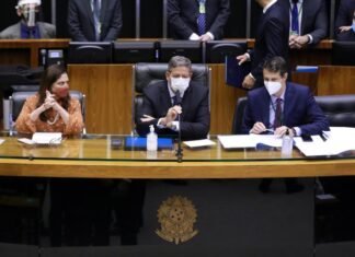 Eletrobrás: Votação da privatização pode ter sido fraudada, diz deputado