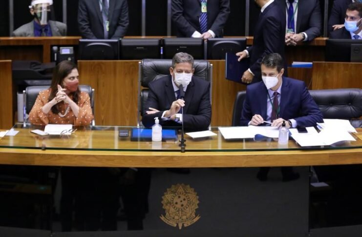 Orçamento secreto: divulgação de emendas pode gerar revolta na base