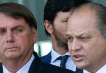 Situação piora para Bolsonaro; Diretor pediu propina de US$ 1 por dose de vacina