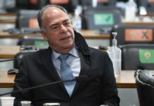 Líder de Bolsonaro no Senado recebeu R$ 20 milhões de propina, diz PF