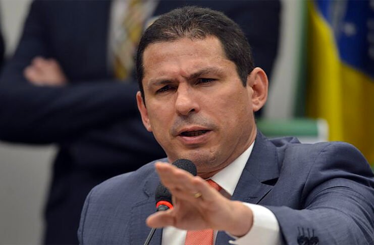 Vice presidente da Câmara quer atualizar lei do impeachment que é de 1950