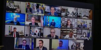 Governadores tentam falar com Bolsonaro para pacificar país; Planalto ignora