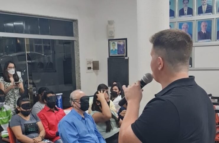 Rigoni põe o pé na estrada. Vai visitar os 78 municípios do ES