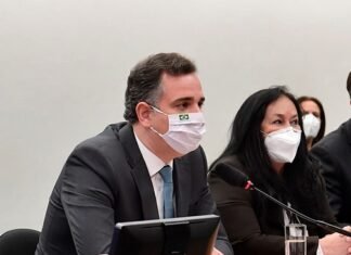 Presidente do Senado convida Rose para se filiar ao PSD