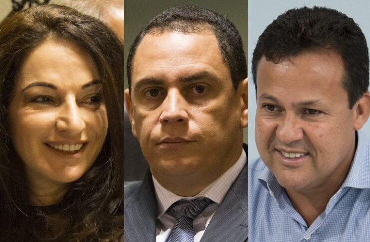 Todos com Bolsonaro: Câmara aprova em 2º turno PEC que parcela precatórios