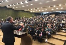 Governador descarta saída do PSB “Debate é para refletir”