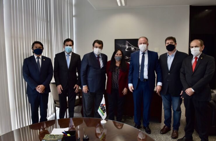 Casagrande se reúne com direção nacional do MDB em Brasília