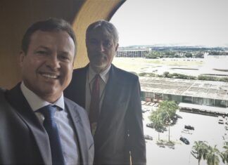 Neucimar: Professor de matemática ou jornalista?