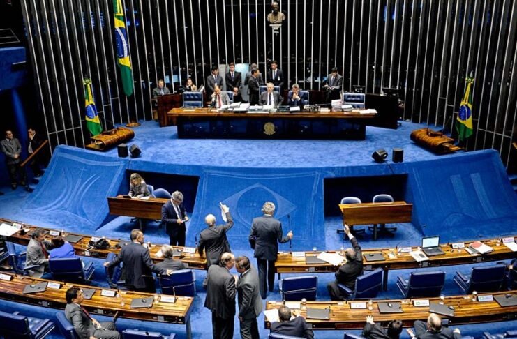 Senadores querem manter ‘orçamento secreto’