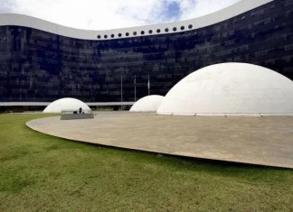 TSE desaprova prestação de contas de três partidos políticos