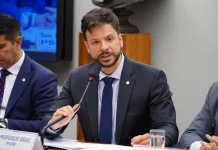 Onda de assaltos em Brasília. Até um deputado federal foi rendido em posto de gasolina