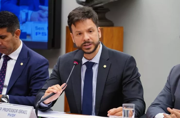 Onda de assaltos em Brasília. Até um deputado federal foi rendido em posto de gasolina