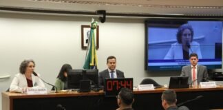 Trem na praia: Estrada de ferro pode chegar a Guarapari
