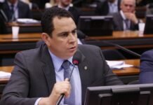 Lei prevê que laudos e atestados de autistas terão validade permanente