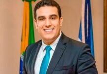 Por que o candidato do PRB não decola? deu passo maior que a perna