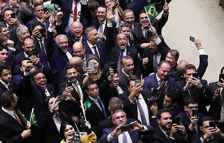 A baixa produtividade dos novatos. Falta de experiência fez deputado produzir menos