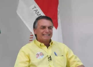 Mesmo derrotado Bolsonaro terá salário vitalício de R$ 38 mil