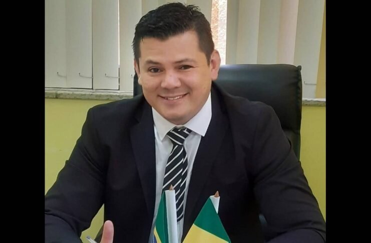 Gilvan admite que pode ser candidato a prefeito de Vitória