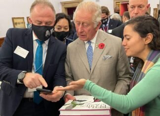 Casagrande vai a Londres para conferência sobre economia