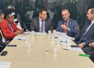 Bancada vai ao TCU contra concessionária Eco 101