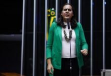 Deputada é a favor de ‘loucos’ na política: “Bolsonaro não é louco, é mau caráter”