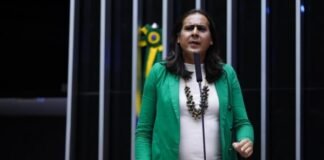 Deputada é a favor de ‘loucos’ na política: “Bolsonaro não é louco, é mau caráter”