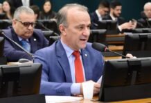 Câmara aprova lei que veta herança para filho que matar o pai