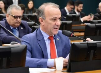 Câmara aprova lei que veta herança para filho que matar o pai