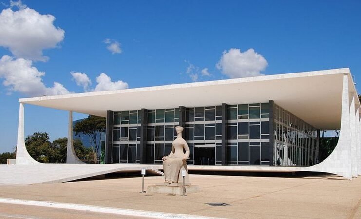 STF julga ações do Marco Civil da Internet enquanto Câmara não vota PL das Fake News