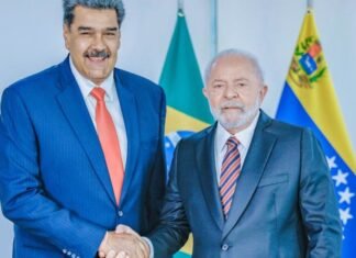 Deputado capixaba já assinou dois pedidos de impeachment de Lula