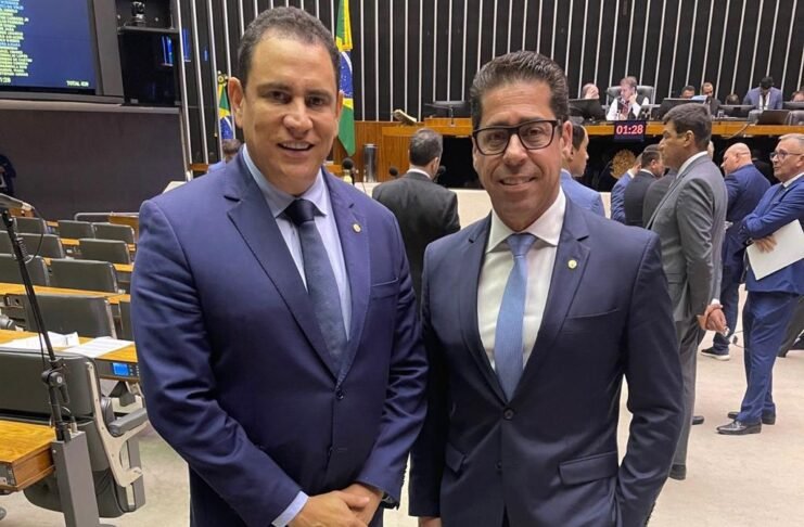 Câmara Federal debate reforma tributária na Assembleia do ES