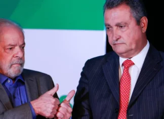 Lula já discute nomes para reforma ministerial após eleição municipal