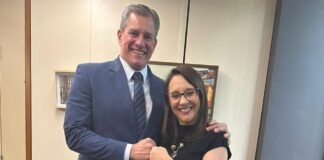 Podemos nacional lança pré-candidatura de Coronel à prefeitura de Vitória