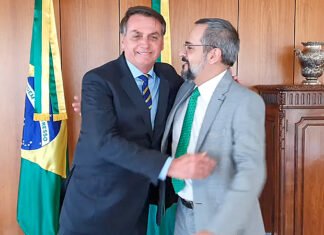 Ex-ministro de Bolsonaro detona ex-presidente: “Ladrão e mentiroso”