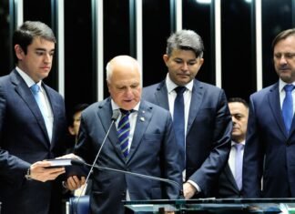 Ex-senador era fiel ao PDT mas não apoiava Lula