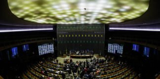 Deputados e senadores voltam ao trabalho dia 5 mas param no Carnaval, dia 9