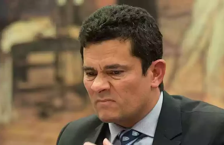 Dias contados para Moro; senador vai perder mandato