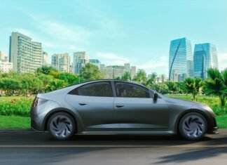 Capixaba cria primeiro carro elétrico do Brasil; R$ 279 mil