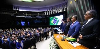 Presidente da Câmara nega tensão com Planalto, mas cobra pagamento de emendas
