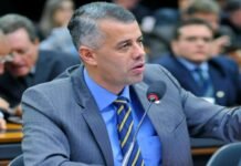 Estragos causados pelas chuvas no ES são maiores que R$ 743 milhões, diz deputado