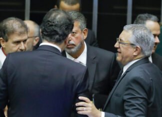 Recesso mês que vem: As derrotas de Lula na Câmara