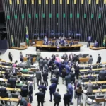 Deputados-analisaram-a-proposta-em-Plenario.jpg