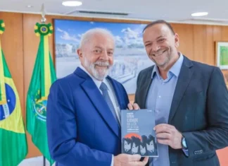 Mudança no comando do PT sinaliza reeleição de Lula