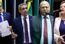 Mais 4 deputados devem perder mandato por fraude