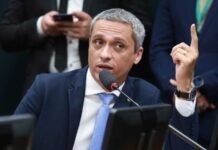 Deputado pode perder o mandato por financiar atos do 8 de janeiro